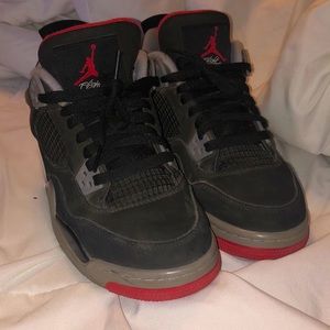 bred jordan 4s, size 6.5